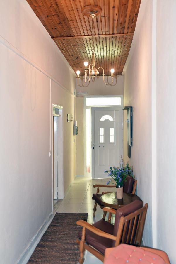 Betty'S House Apartment Питагорио Екстериор снимка